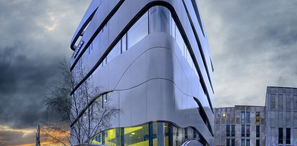 Oshawa Modern Bathroom Transformation